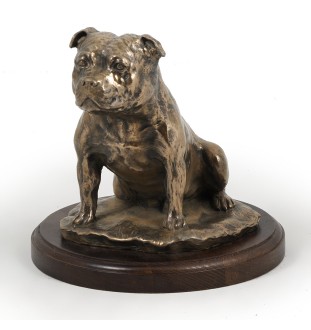 Staffordshire Bull Terrier figurka na drewnie Art-Dog